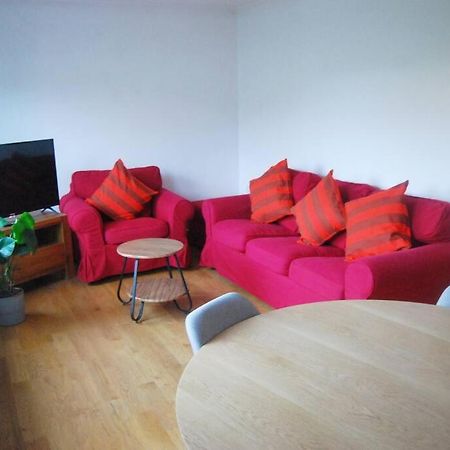 Central Two Bed Flat Close To Arthur'S Seat And University เอดินบะระ ภายนอก รูปภาพ