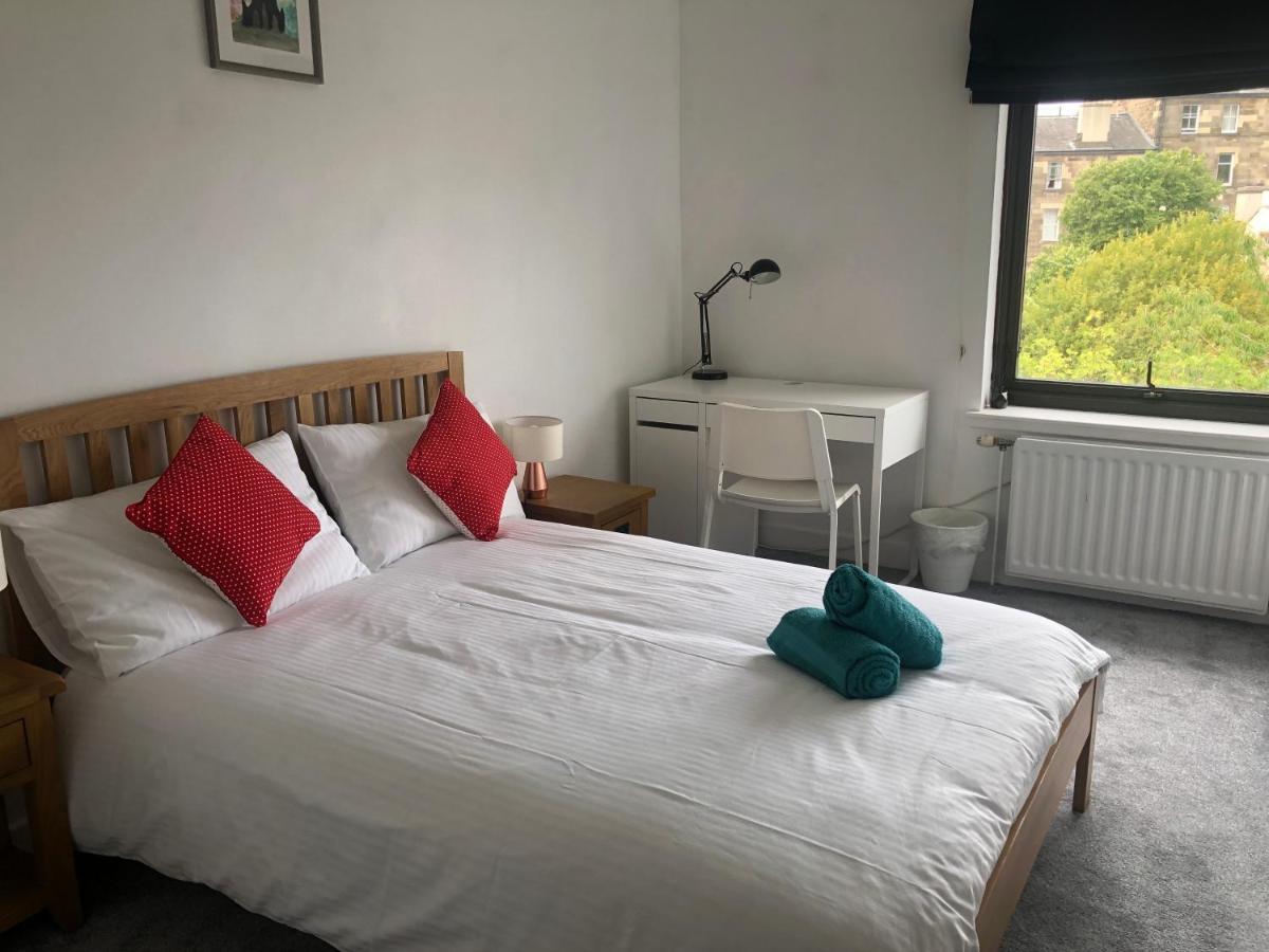 Central Two Bed Flat Close To Arthur'S Seat And University เอดินบะระ ภายนอก รูปภาพ